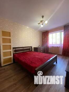 1-к квартира, посуточно, 38м2, 4/9 этаж