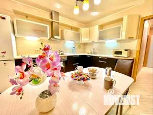2-к квартира, посуточно, 85м2, 11/17 этаж
