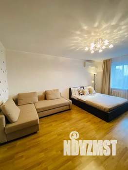 1-к квартира, посуточно, 45м2, 11/19 этаж