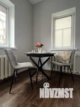 Студия квартира, посуточно, 35м2, 1/2 этаж