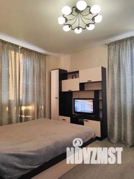 1-к квартира, посуточно, 40м2, 18/25 этаж