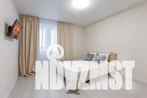 1-к квартира, посуточно, 45м2, 13/23 этаж