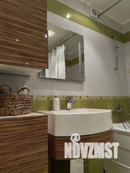 1-к квартира, посуточно, 54м2, 1/1 этаж
