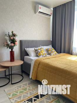 1-к квартира, посуточно, 40м2, 2/25 этаж