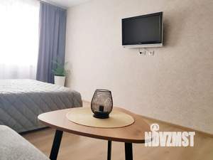 1-к квартира, посуточно, 40м2, 7/26 этаж