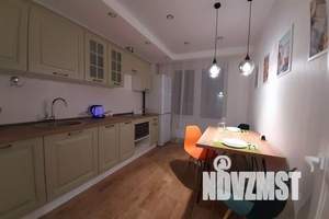 2-к квартира, посуточно, 65м2, 10/17 этаж