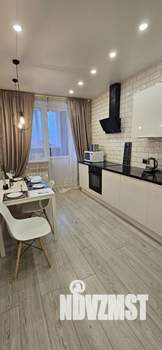 2-к квартира, посуточно, 62м2, 6/16 этаж
