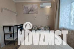 1-к квартира, посуточно, 13м2, 2/5 этаж