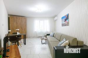 2-к квартира, посуточно, 70м2, 18/27 этаж