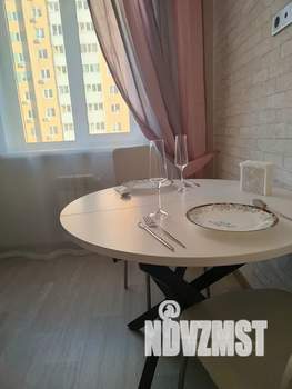 1-к квартира, посуточно, 40м2, 14/25 этаж