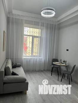 Студия квартира, посуточно, 35м2, 3/3 этаж