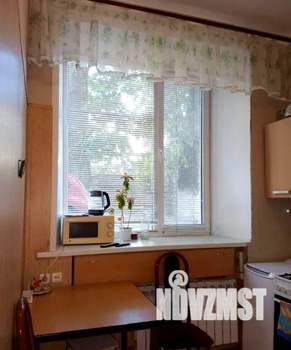 1-к квартира, посуточно, 36м2, 1/4 этаж