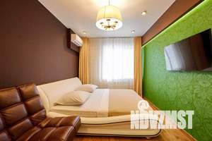 2-к квартира, посуточно, 77м2, 2/13 этаж