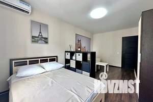 1-к квартира, посуточно, 41м2, 17/24 этаж