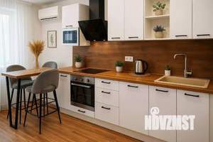 1-к квартира, посуточно, 42м2, 1/1 этаж