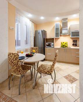 1-к квартира, посуточно, 47м2, 1/1 этаж