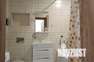 1-к квартира, посуточно, 40м2, 8/25 этаж