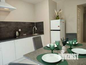 2-к квартира, посуточно, 73м2, 1/1 этаж