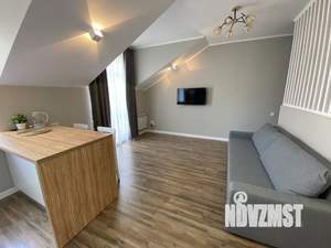 1-к квартира, посуточно, 42м2, 1/1 этаж