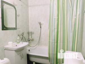 1-к квартира, посуточно, 46м2, 3/10 этаж