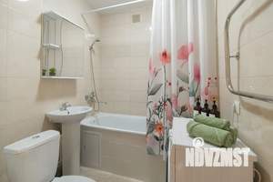 1-к квартира, посуточно, 38м2, 3/10 этаж