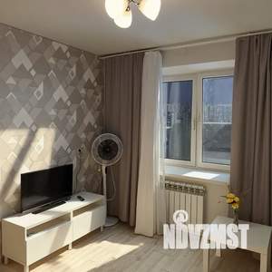 1-к квартира, посуточно, 38м2, 15/16 этаж