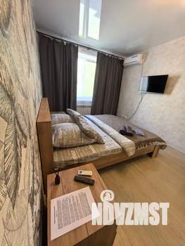 1-к квартира, посуточно, 35м2, 1/3 этаж