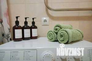 1-к квартира, посуточно, 38м2, 3/10 этаж