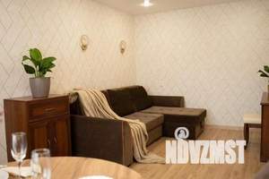 1-к квартира, посуточно, 32м2, 3/5 этаж