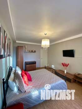 1-к квартира, посуточно, 45м2, 13/16 этаж