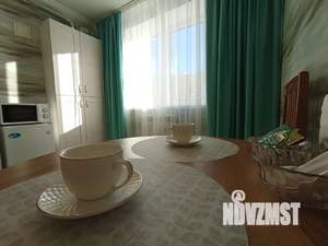 1-к квартира, посуточно, 33м2, 2/3 этаж