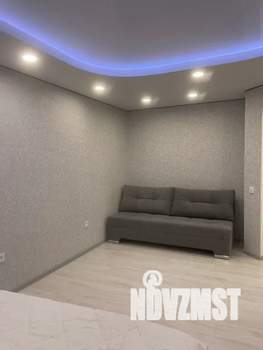 1-к квартира, посуточно, 37м2, 1/10 этаж