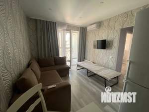 1-к квартира, посуточно, 40м2, 7/8 этаж