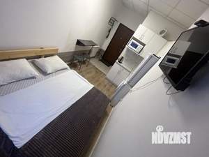 1-к квартира, посуточно, 18м2, 1/2 этаж