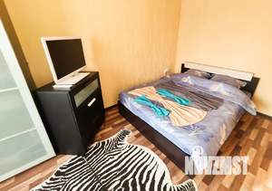 1-к квартира, посуточно, 32м2, 3/3 этаж