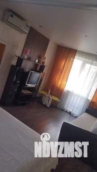 1-к квартира, посуточно, 35м2, 4/5 этаж