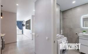 Студия квартира, посуточно, 36м2, 10/25 этаж