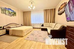 2-к квартира, посуточно, 71м2, 1/10 этаж