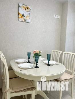 1-к квартира, посуточно, 38м2, 19/27 этаж