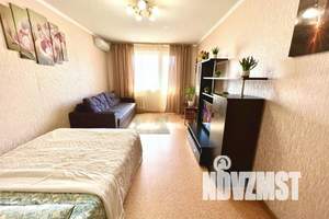 1-к квартира, посуточно, 50м2, 15/24 этаж