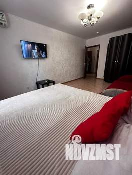 1-к квартира, посуточно, 58м2, 5/16 этаж