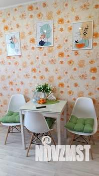 1-к квартира, посуточно, 36м2, 8/12 этаж