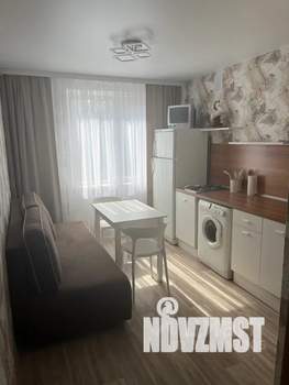 1-к квартира, посуточно, 45м2, 4/12 этаж