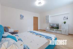 1-к квартира, посуточно, 48м2, 16/16 этаж