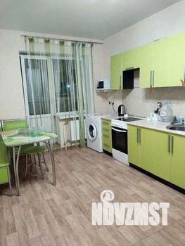 1-к квартира, посуточно, 65м2, 1/1 этаж