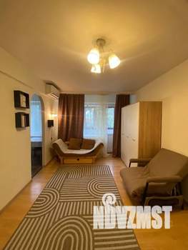 1-к квартира, посуточно, 35м2, 2/5 этаж