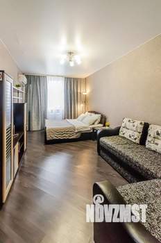 1-к квартира, посуточно, 43м2, 1/1 этаж