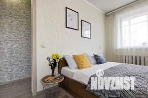 1-к квартира, посуточно, 38м2, 4/5 этаж