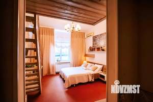 Студия квартира, посуточно, 38м2, 1/1 этаж