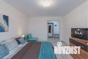 1-к квартира, посуточно, 36м2, 4/10 этаж